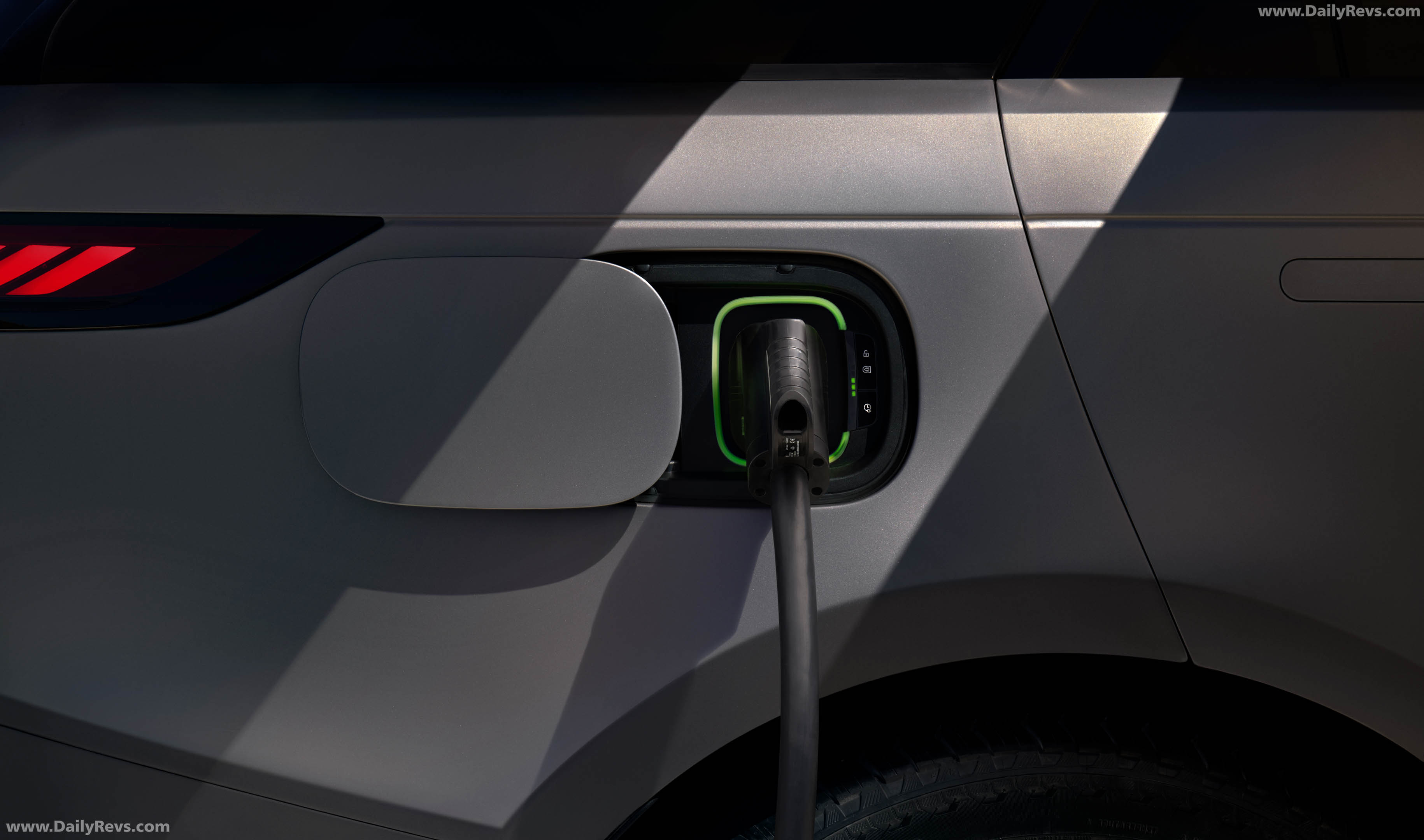 2027 Land Rover Range Rover Sport Electric Exterior